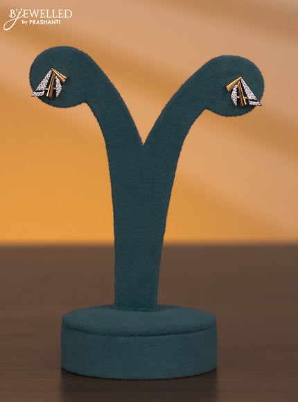 Zircon necklace with cz stones in gold finish