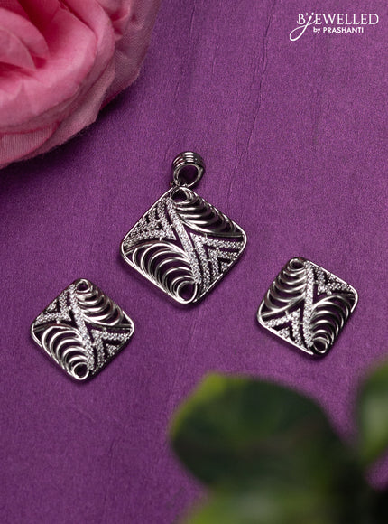 Zircon Pendant Set