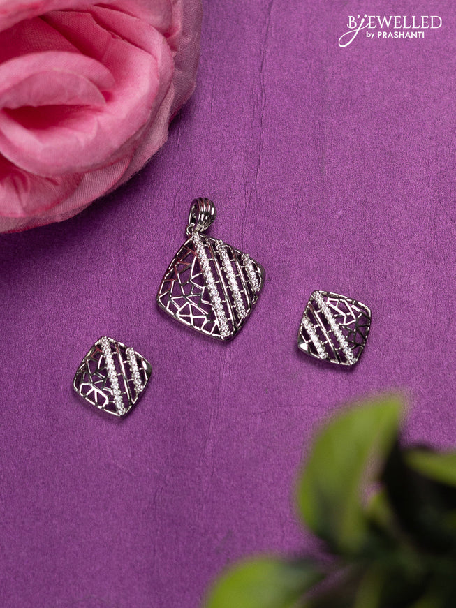 Zircon Pendant Set