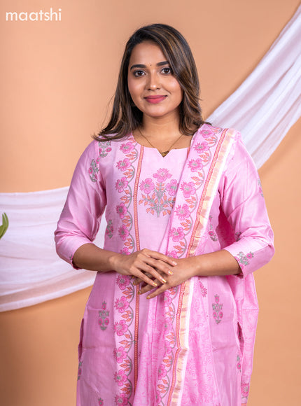 Chanderi salwar suit peach pink with floral prints & simple neck pattern and straight cut pant & printed dupatta
