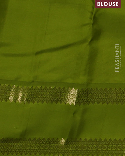 Pure kanchipuram silk saree dark green and light green with allover vairaosi pattern & buttas and rettapet zari woven border