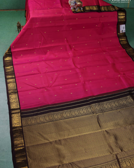 Pure kanchipuram silk saree dual shade of pink and brown with zari woven buttas and zari woven border