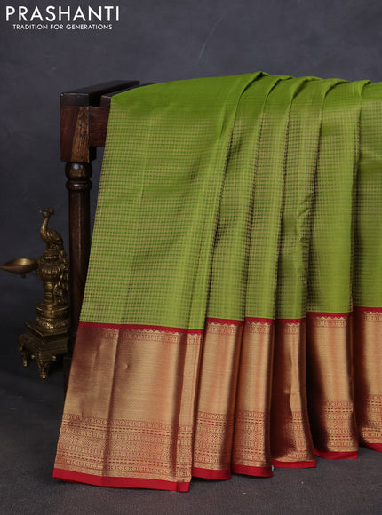 Pure kanchipuram silk saree mehendi green and maroon with allover zari checked pattern and long zari woven korvai border