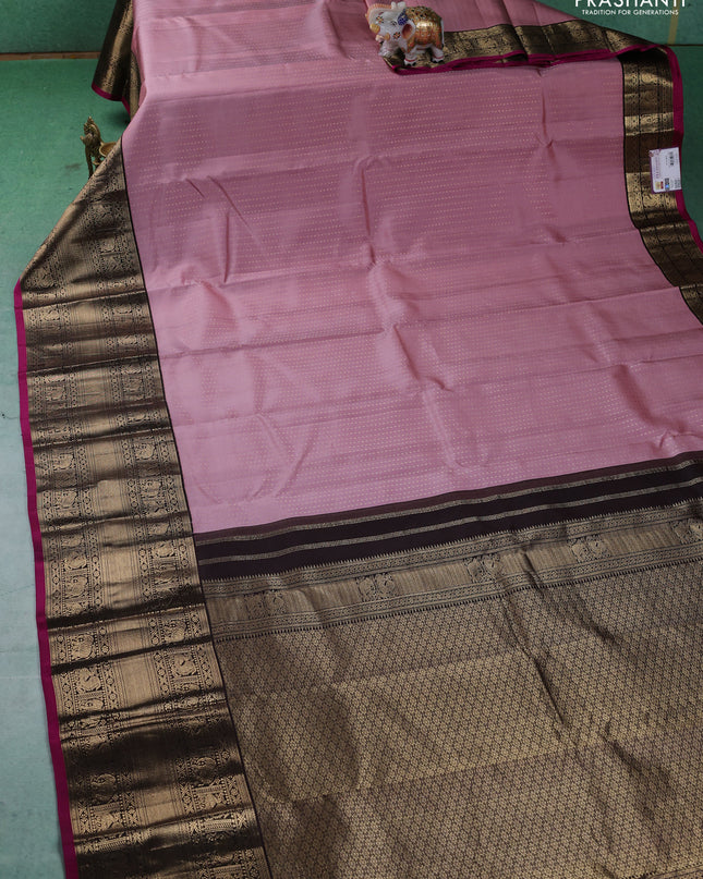 Pure kanchipuram silk saree mauve pink and coffee brown with allover zari woven butta weaves and long zari woven korvai border