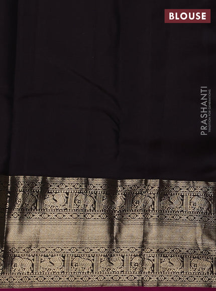 Pure kanchipuram silk saree mauve pink and coffee brown with allover zari woven butta weaves and long zari woven korvai border