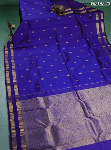 Pure kanchipuram silk saree blue with zari woven buttas and rettapet zari woven border