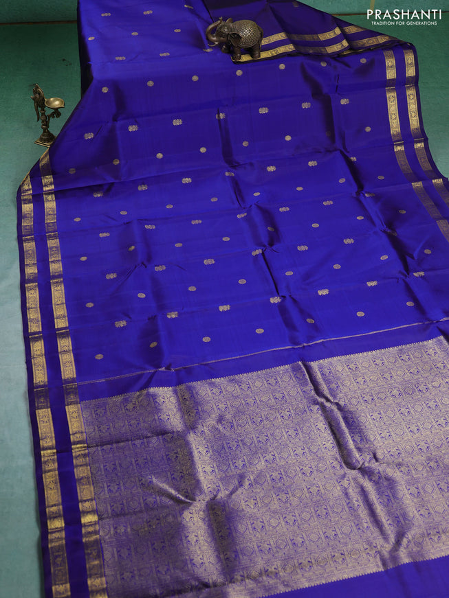 Pure kanchipuram silk saree blue with zari woven buttas and rettapet zari woven border
