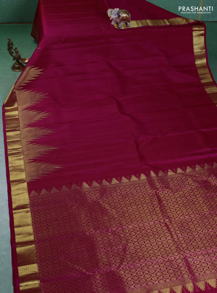Pure kanchipuram silk saree pink with plain body and temple design zari woven border