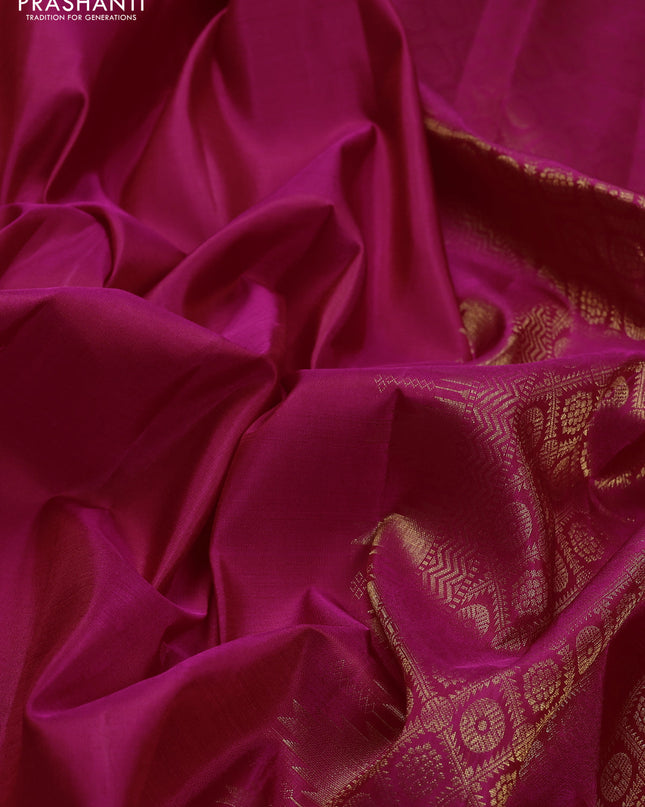 Pure kanchipuram silk saree pink with plain body and temple design zari woven border