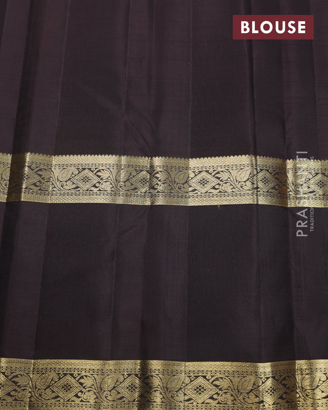 Pure kanchipuram silk saree peach shade and coffee brown with allover small zari checked pattern and long rettapet zari woven butta border