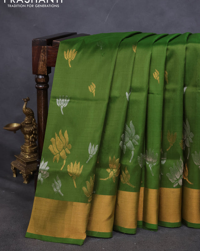 Pure uppada silk saree mehendi green with silver & gold paisley buttas and zari woven border