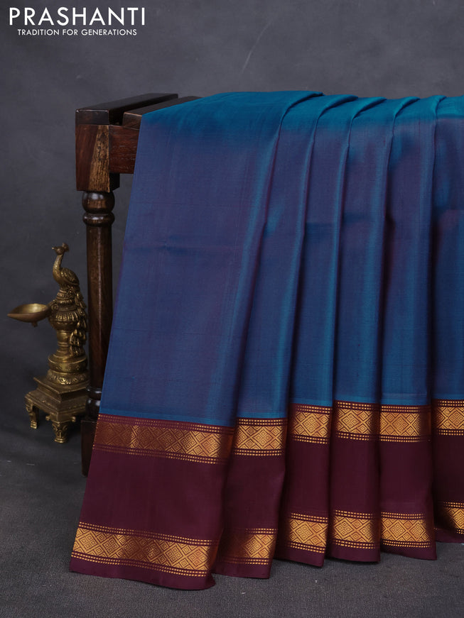 Pure uppada silk saree cs blue and wine shade with plain body and rettapet zari woven border