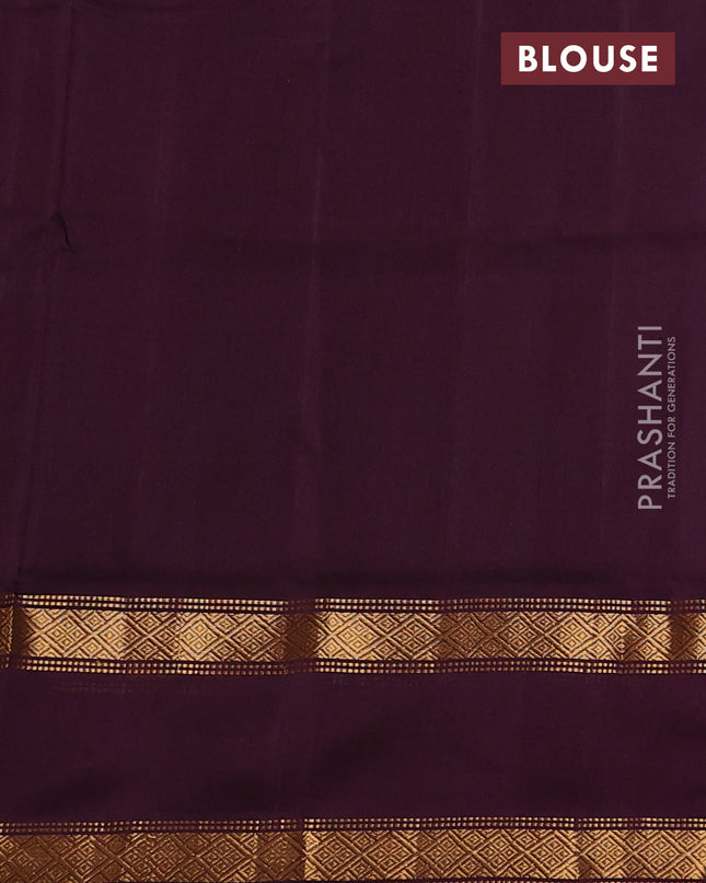 Pure uppada silk saree cs blue and wine shade with plain body and rettapet zari woven border