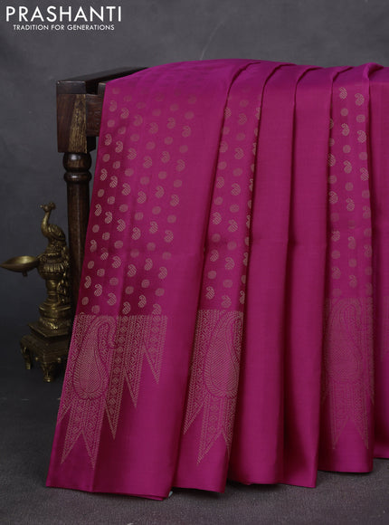 Pure soft silk saree pink with allover paisley zari woven buttas and temple design zari woven border