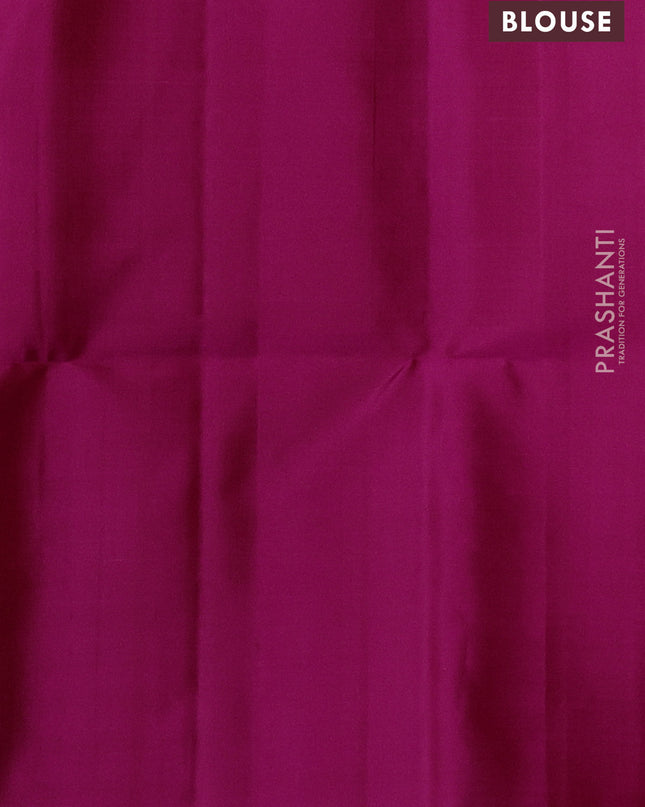 Pure soft silk saree pink with allover paisley zari woven buttas and temple design zari woven border