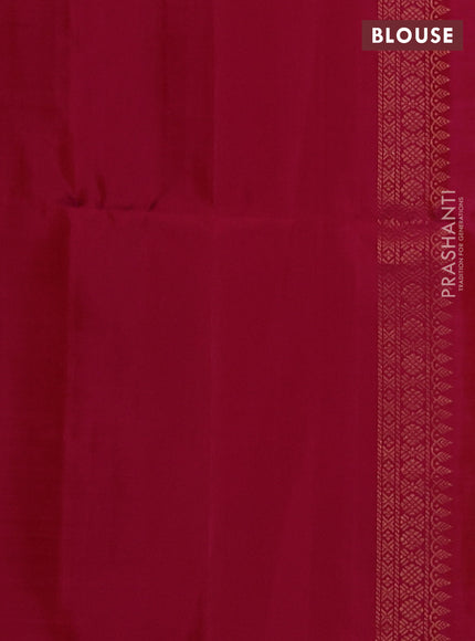 Pure soft silk saree dual shade of pink with allover zari weaves and zari woven border