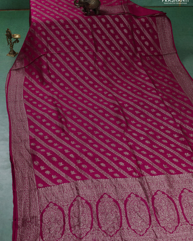 Banarasi semi raw silk saree pink with allover thread & zari weaves and woven border