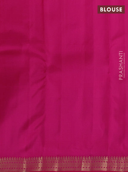 Pure kanchipuram silk saree dual tone yellowish pink and pink with allover zari weaves and rich zari woven border