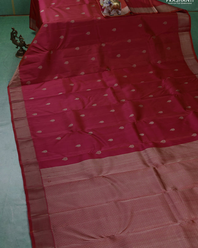 Pure kanchipuram silk saree dual tone orange with thread woven buttas and thread woven border