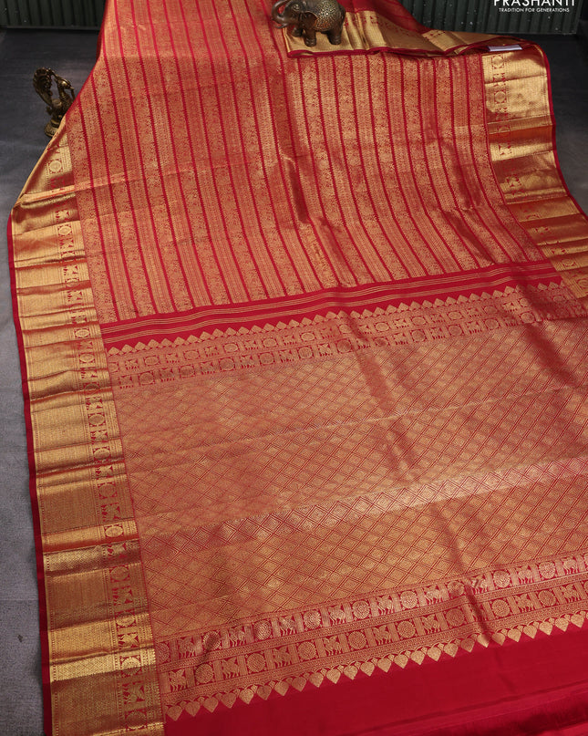 Pure kanchipuram silk saree maroon with allover zari woven broacade pattern and long zari woven border