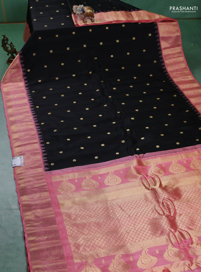 Pure gadwal silk saree black and peach pink with zari woven buttas and temple design zari woven border