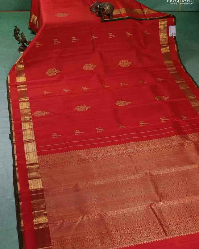 Pure kanchipuram silk saree rustic orange and green with zari woven buttas and rettapet zari woven border