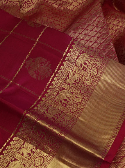 Pure kanchipuram silk saree dual shade of pink with allover zari checks & buttas and zari woven korvai border