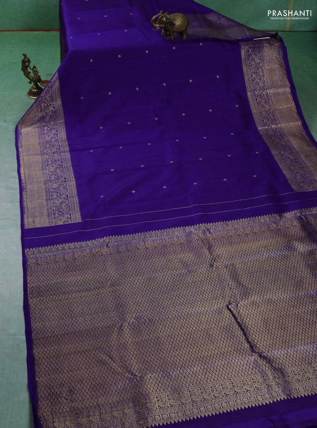 Pure kanchipuram silk saree blue with zari woven buttas and woven borrder
