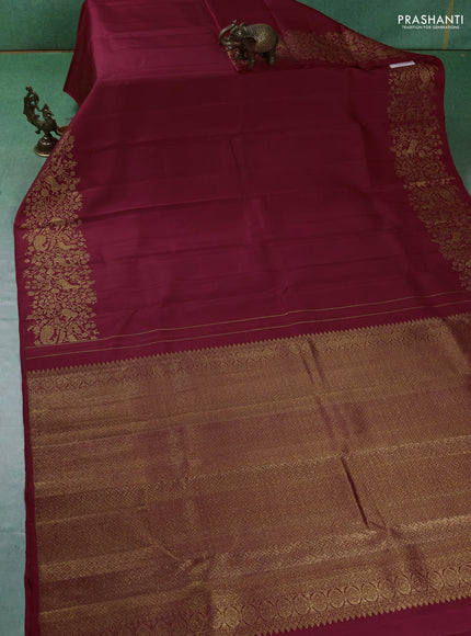 Pure kanchipuram silk saree red with plain body and rich zari woven border