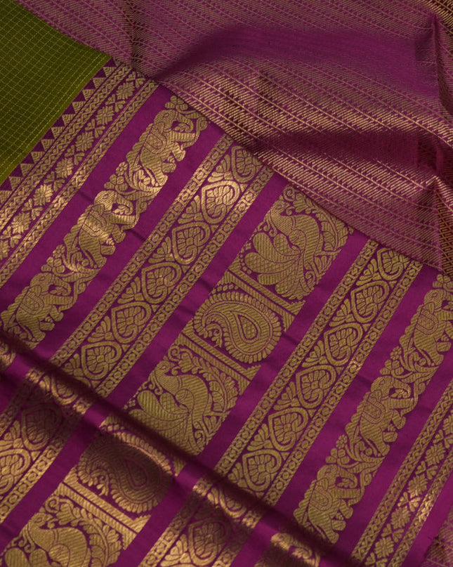 Pure kanchipuram silk saree mehendi green and magenta pink with allover zari checked pattern and long zari woven border