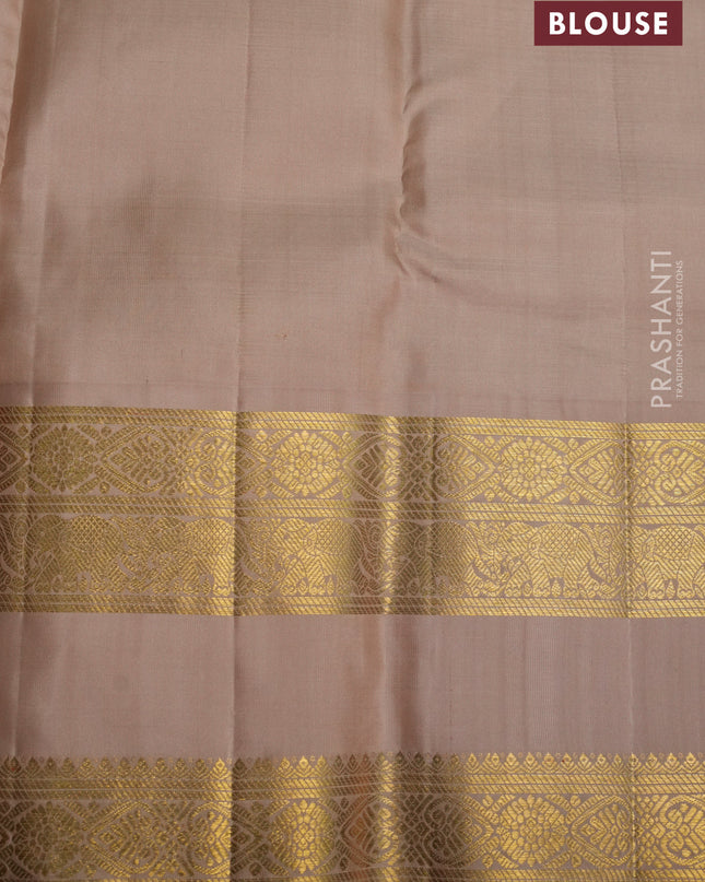 Pure kanchipuram silk saree red and beige with allover zari stripes pattern and rettapet zari woven border