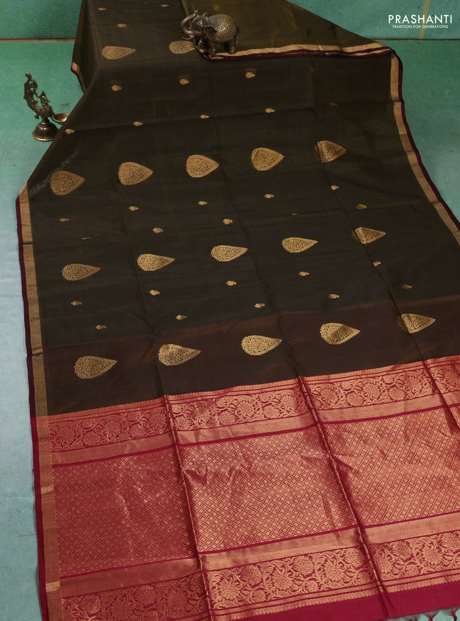 Kora silk cotton saree sap green with zari woven buttas and zari woven border