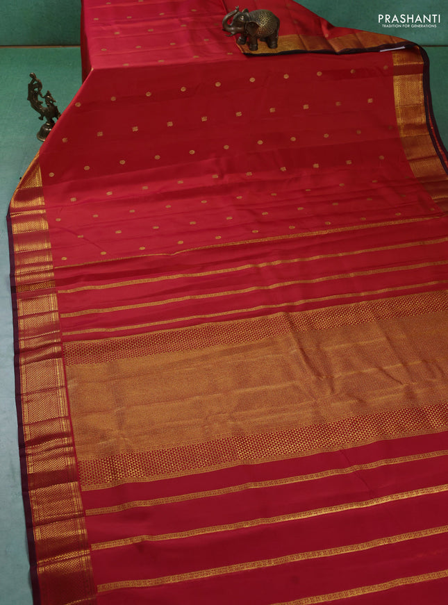 10 yards silk saree dual shade of pinkish orange with zari woven buttas and zari woven border