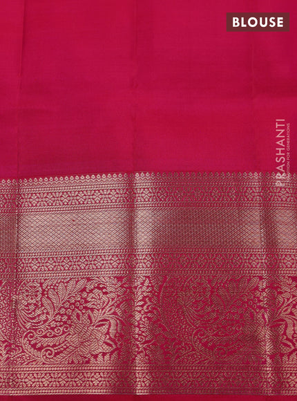 Pure kanchipuram silk saree dual shade of pink with allover zari woven brocade weaves and zari woven border