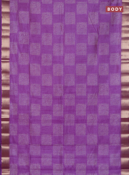 Semi raw silk saree lavender with box type butta prints and zari woven border