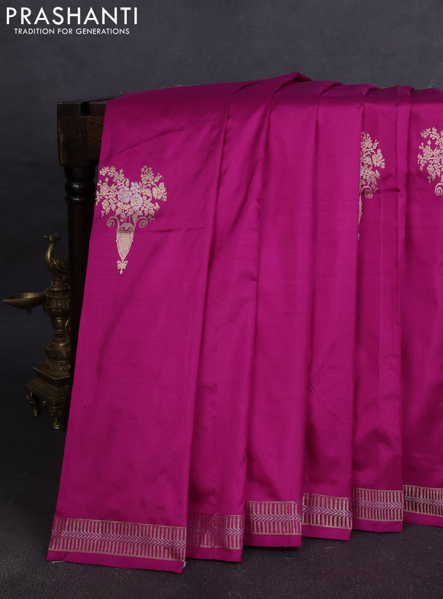 Pure banarasi silk saree pink with zari woven buttas and zari woven border