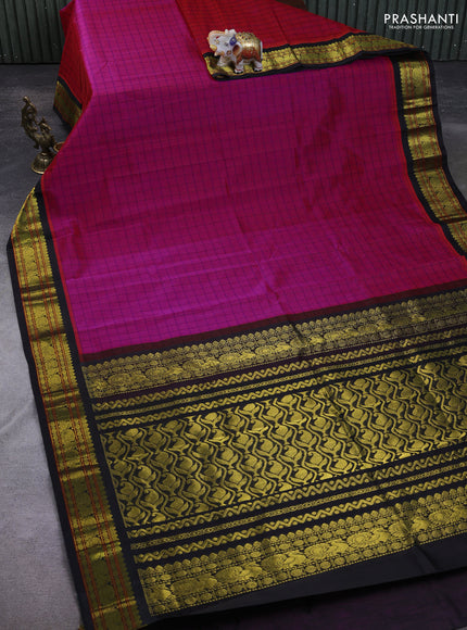 Silk Cotton saree pink and black with allover thread checked pattern and zari woven korvai border