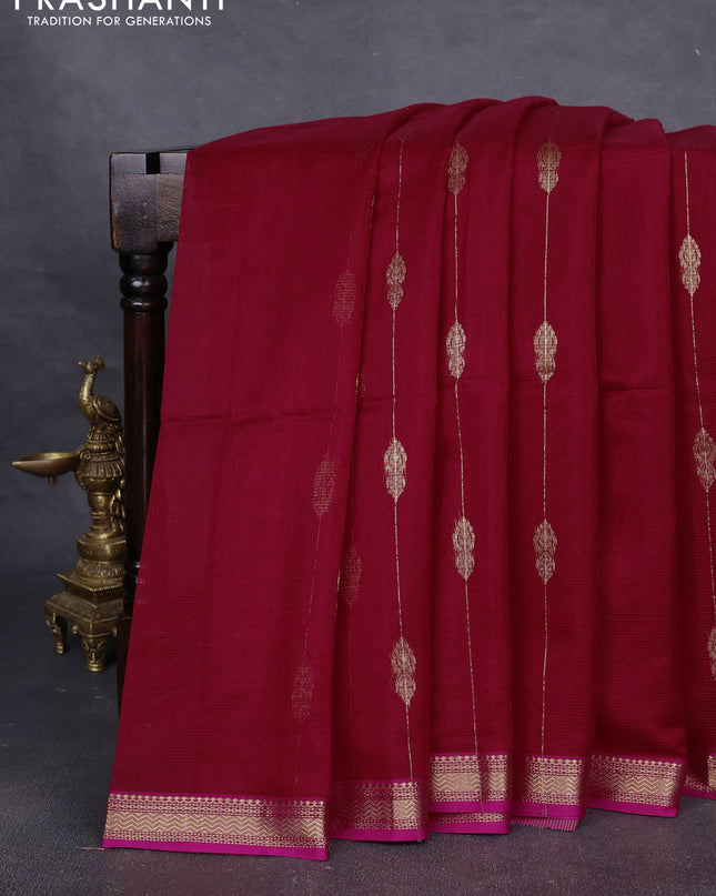 Maheshwari silk cotton saree red and pink with allover zari weaves & buttas and zari woven border