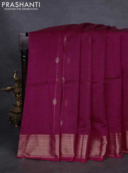 Maheshwari silk cotton saree magenta pink and red with allover zari weaves & buttas and zari woven border
