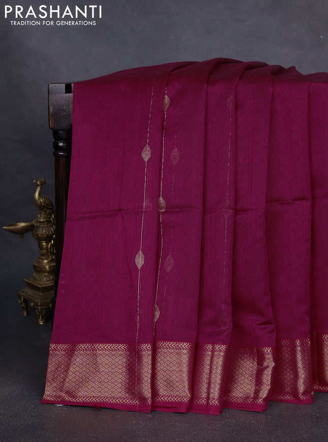Maheshwari silk cotton saree magenta pink and red with allover zari weaves & buttas and zari woven border