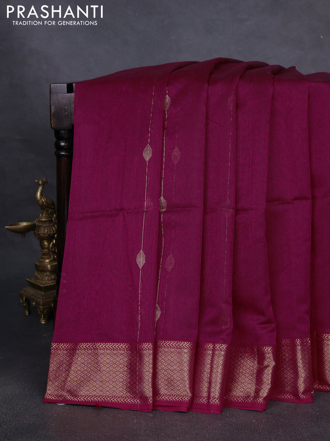 Maheshwari silk cotton saree magenta pink and red with allover zari weaves & buttas and zari woven border