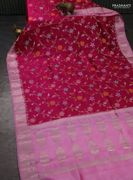Poona silk saree pink and light pink with allover floral design weaving and zari woven border