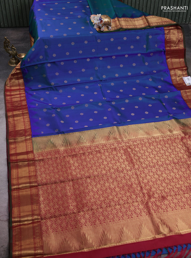 Dual Shade Of Blue - Maroon Pure Kanchipuram Silk Saree Embroidered Readymade Blouse