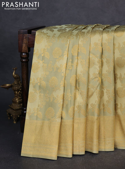 Pure kanchipuram Silk Saree mild pista green with allover zari woven rangkat weaves and rich zari woven border