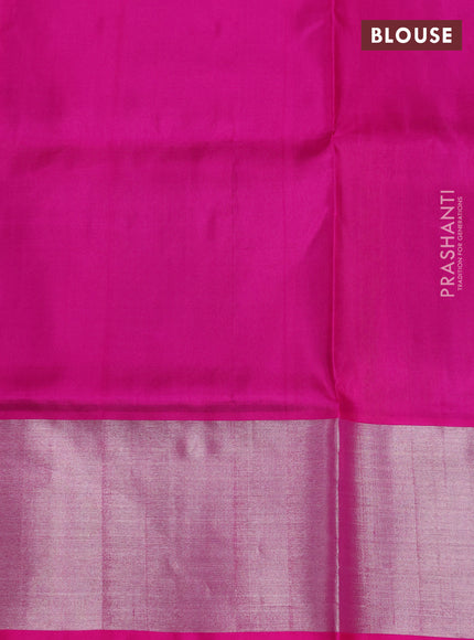 Venkatagiri Silk Saree manthulir green and pink with silver zari woven buttas and silver zari woven border