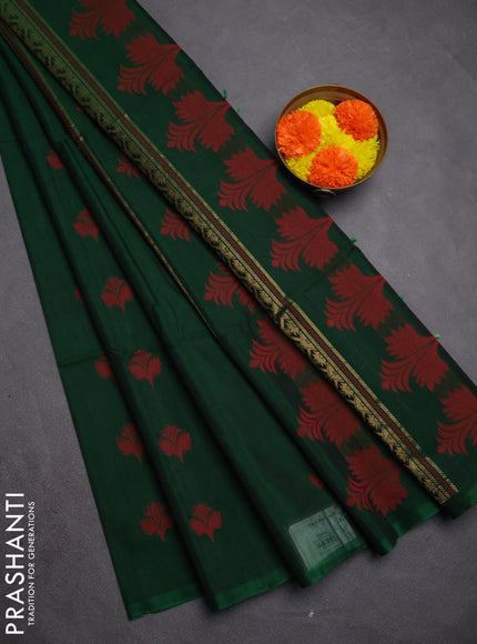Kora silk cotton saree green with thread & zari woven buttas in borderless style