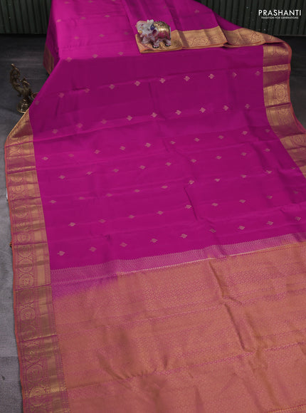 Kanchipuram silk saree pink and dual tone pinkish yellow with zari woven buttas and zari woven border