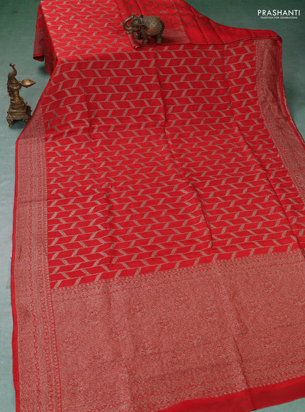 Banarasi semi raw silk saree red with allover thread & zari weaves and woven border