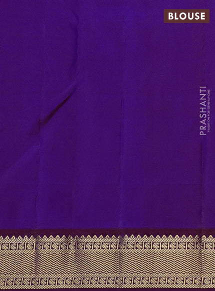Pure kanchipuram silk saree dual tone pink and magenta pink with annam & rudhraksha zari woven buttas and zari woven korvai border