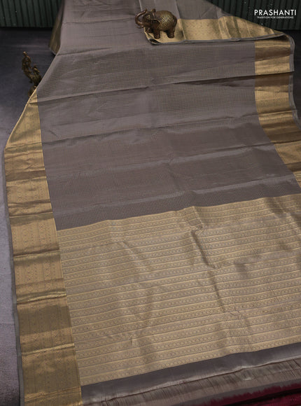 Pure kanchipuram silk saree grey and maroon with allover zari checked pattern and zari woven border